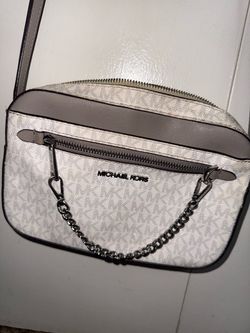 Michael Kors Crossbody Bag