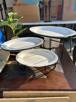 3-Tier Metal Plate Stand with Oval Platters