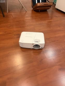 Title: Projector – Like New – $150