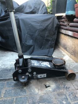 Craftsman 3 -ton garage Jack $50