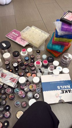 NAIL Supplies