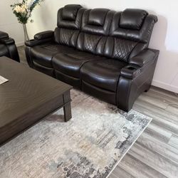 Leather Love Seat 