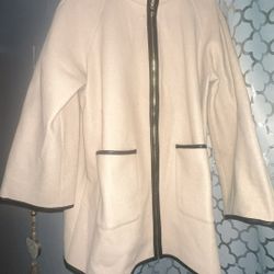 Woman’s Jacket 🧥 