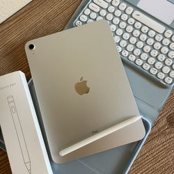 Apple iPad 10th Generation 256GB  With  Keyboard case and Pencil 