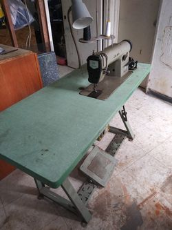 Industrial sewing machine