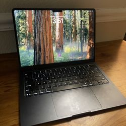 2025 Macbook Air 13” with exclusive Software