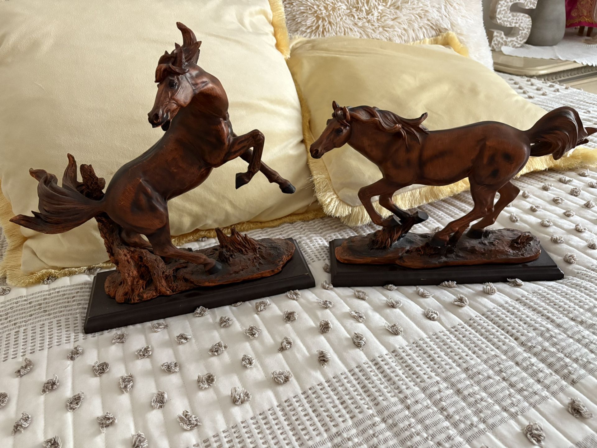 Horses Figurines - Decor