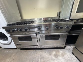 60” VIKING GAS RANGE STAINLESS STEEL