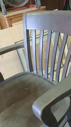 Wooden vintage barrel chair