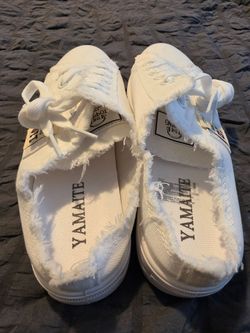 Women's sneakers