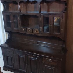 Hatch / Dinning Cabinet