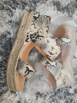 Snake Print - Platform Slides
