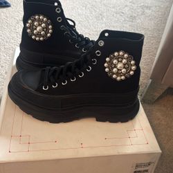 Black Alexander McQueen 