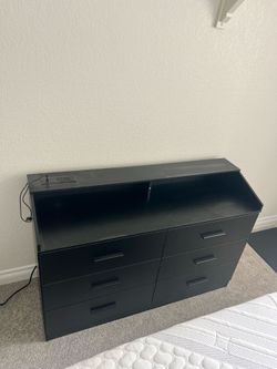 LED dresser