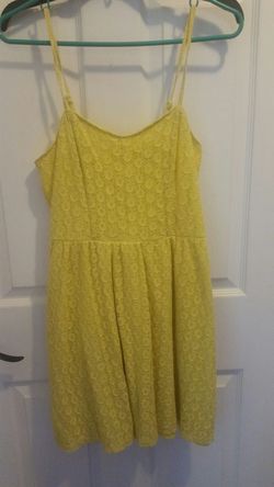 Yellow dress