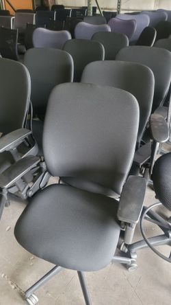 Steelcase Leap V2 Office Desk Gaming Chairs