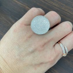 Sterling silver 925 ring with a cubic Zirconia 