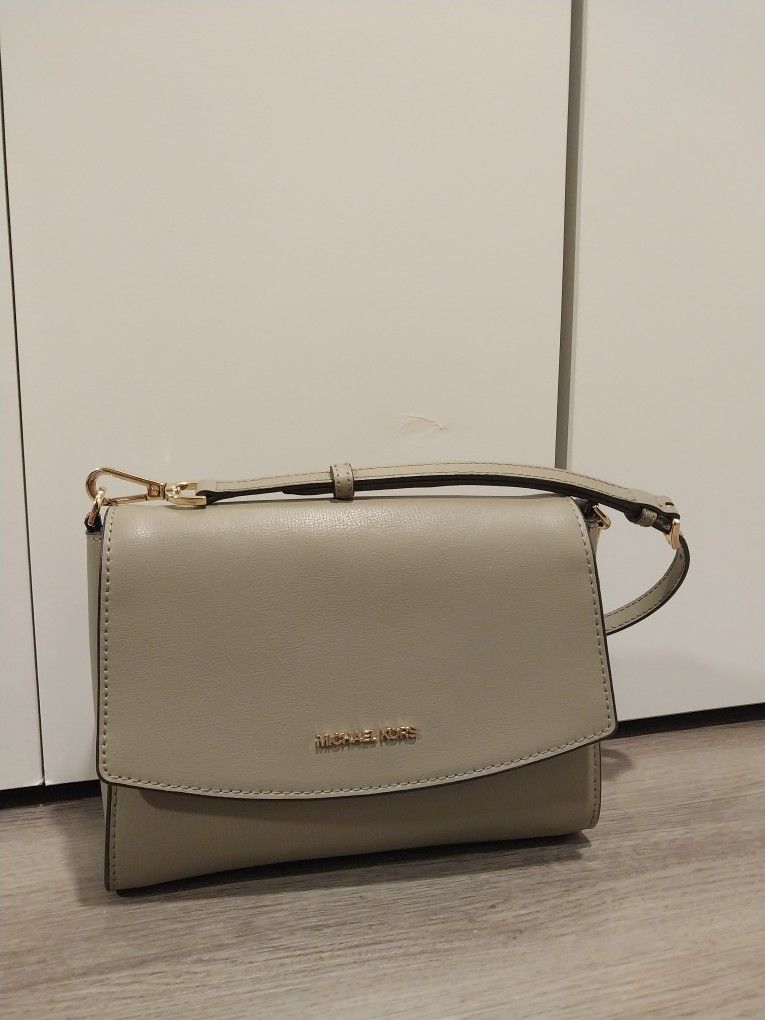 Michael Kors Ellis Crossbody Bag