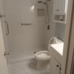 Showers,Tiles, Backsplash And LVP 