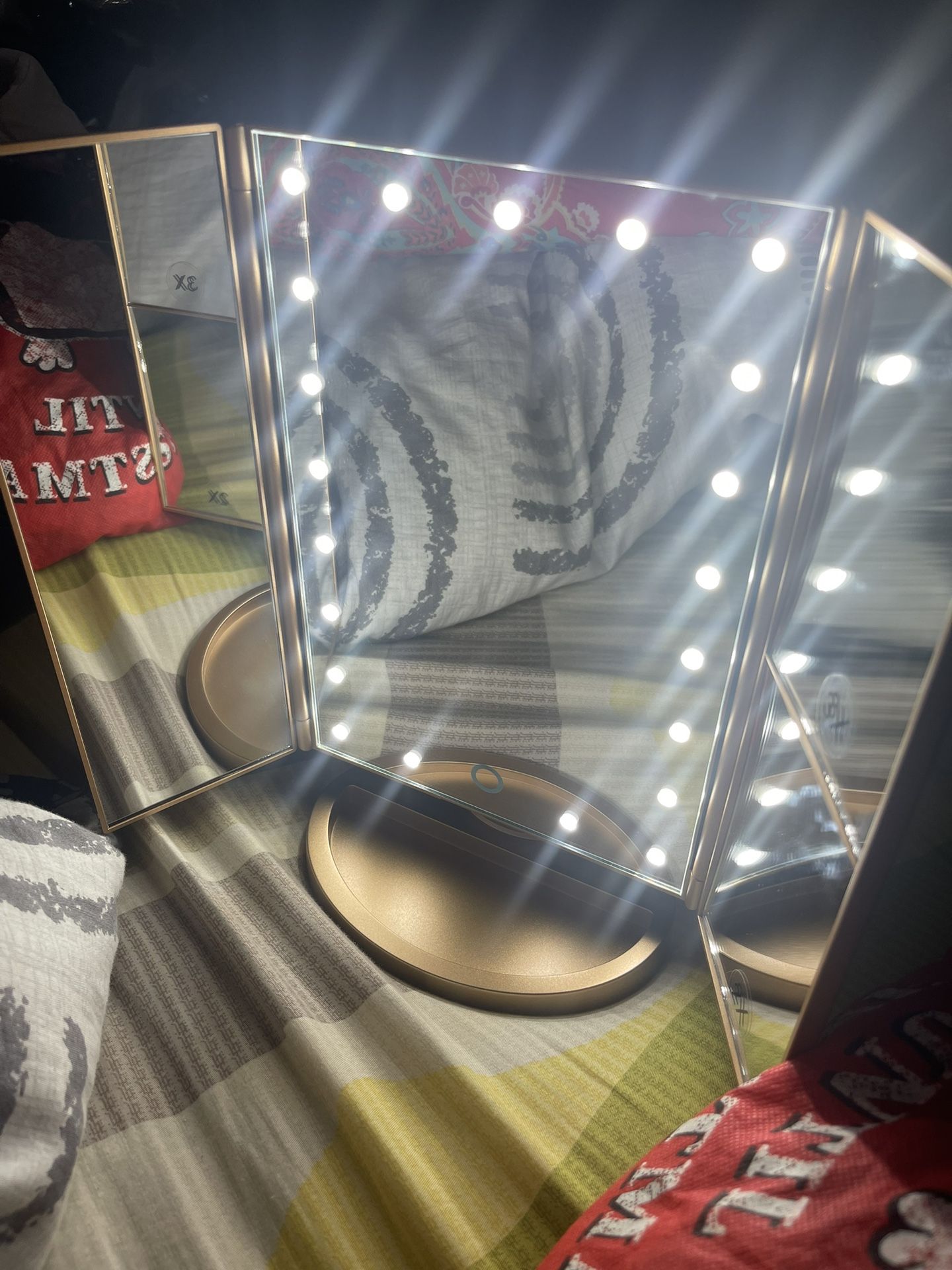 Makeup Mirror With Lights 