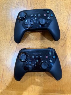 Set of two Amazon game controllers in excellent condition