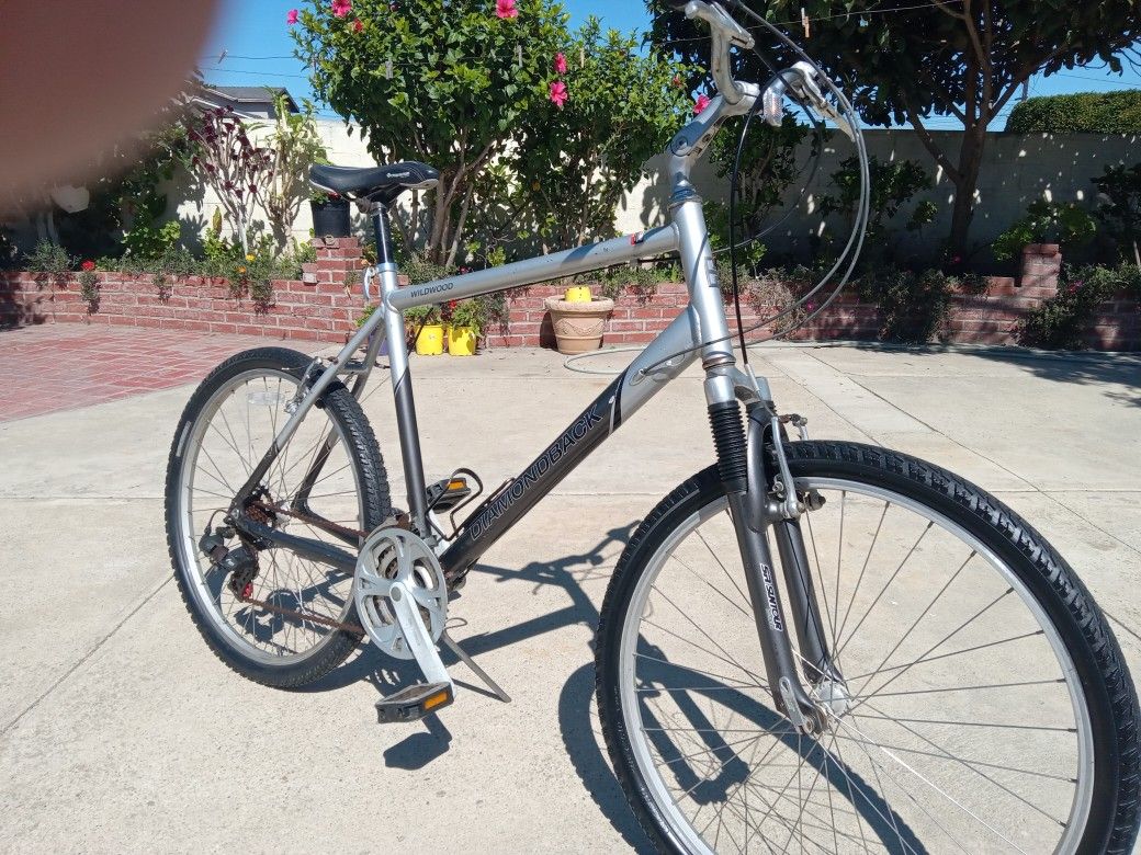 Bicycle For Sale Runs Good Sz 26 Wheels 