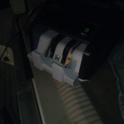 Royal Sovereign RBC-100 Bill Counter with Counterfeit Detection. 