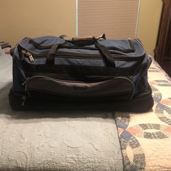 Samsonite Pull Duffel
