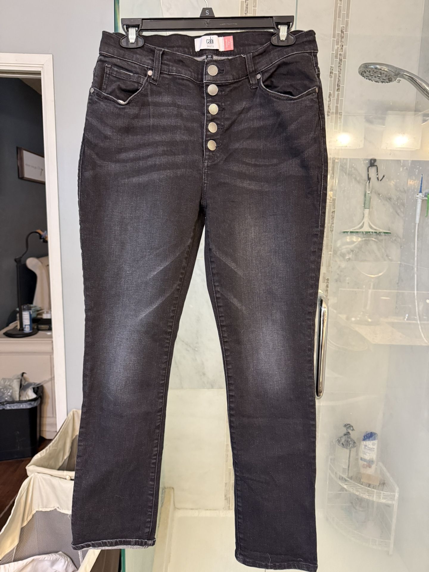 CAbi Button fly straight High Rise Jeans size 10 #4149 great condition!