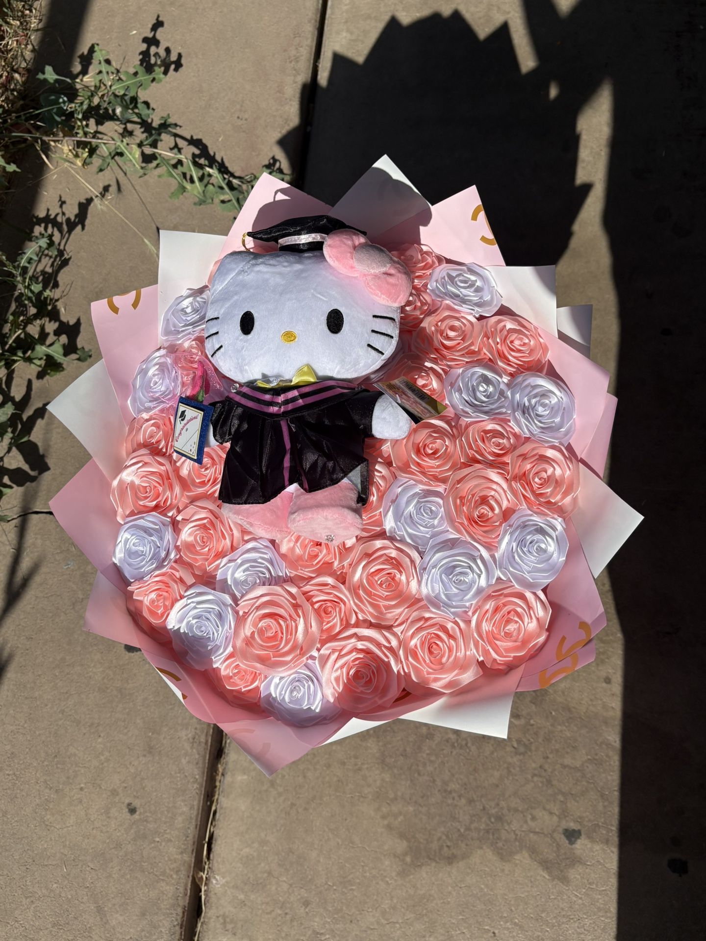 Hello Kitty Grad Boquet