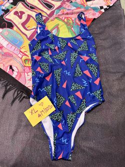 RAVE WEAR / SWIM WEAR
