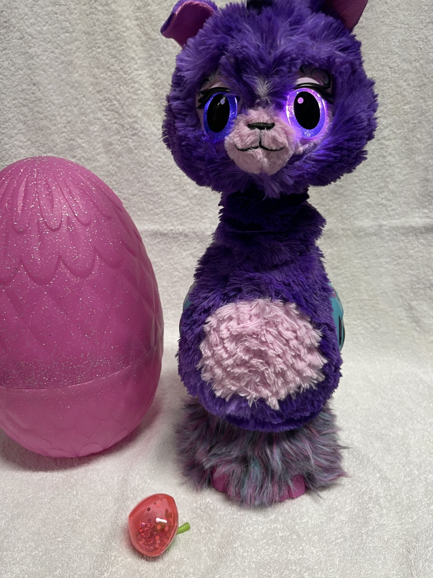 Hatchimals WOW Llalacorn Interactive Pink Llama - Grows to 32 tall No Egg  for Sale in Staten Island, NY - OfferUp