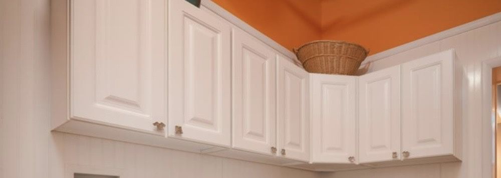 White Cabinets For Sale Good Condition