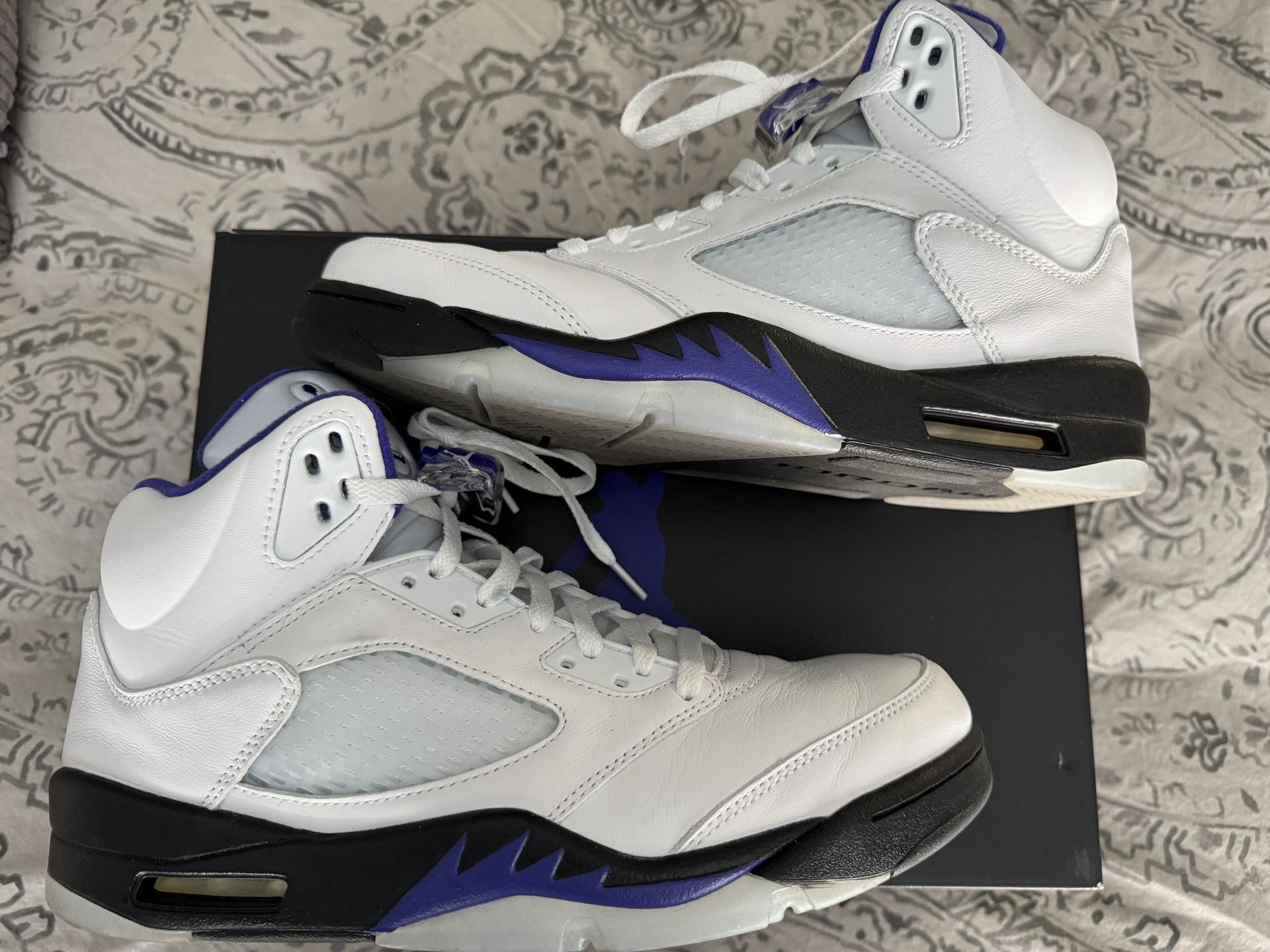 Nike Jordan 5 Retro Concord 2022 (DD0587-141) Mens Size 10 Pre-Owned EXCELLENT