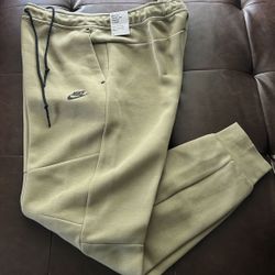 Nike Tech Fleece Joggers Pants 