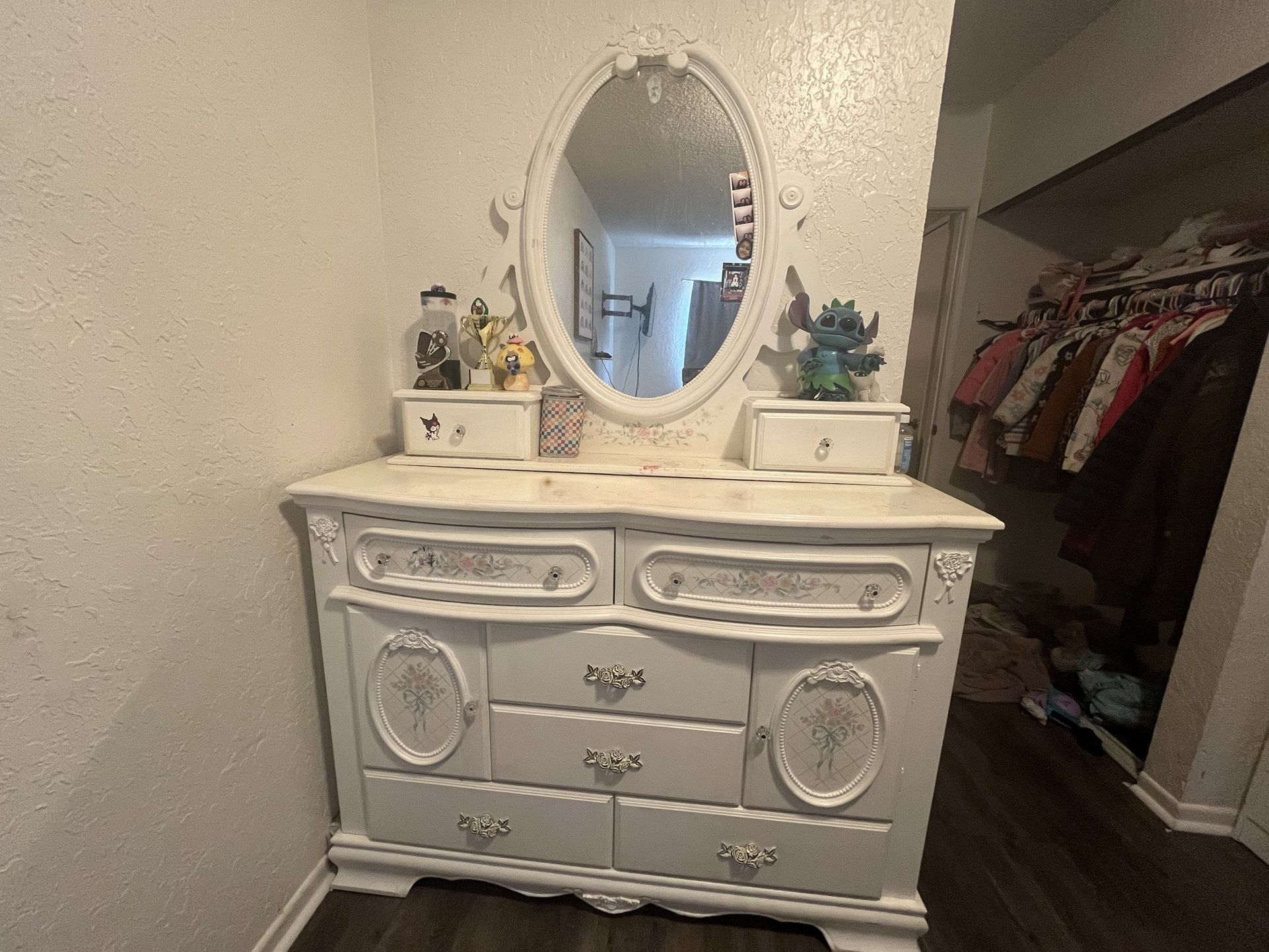 Girls Bedroom Set