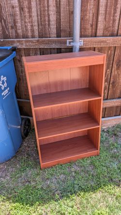 Free Bookshelf