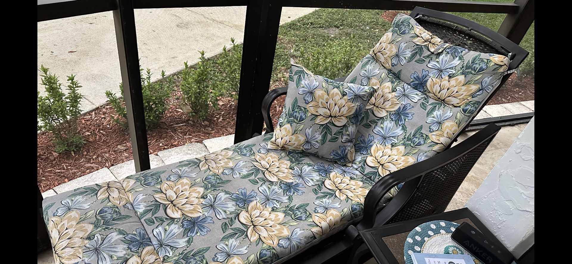 Outdoor patio furniture