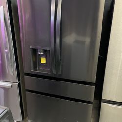 Lg 4 Door Black Stainless Refrigerator - Standard Size MAX