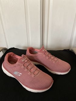 Skechers Women’s Slip Ons 10