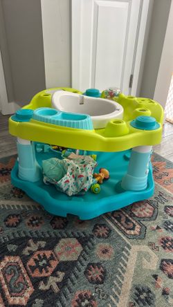 Baby activity table