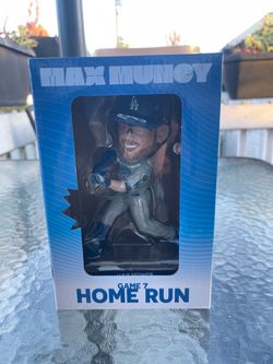 2016 SGA Max Muncy  WS  Game 7 homerun bobblehead