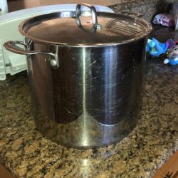 Pot 14 Quarts Stainless Steel $30