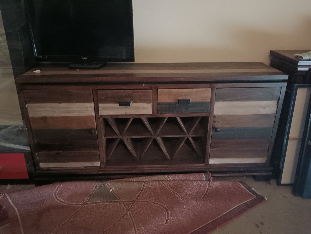 Multiple Items For Sale