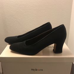 Lady’s Shoes 