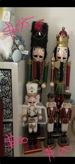 Nutcrackers Christmas Decorations