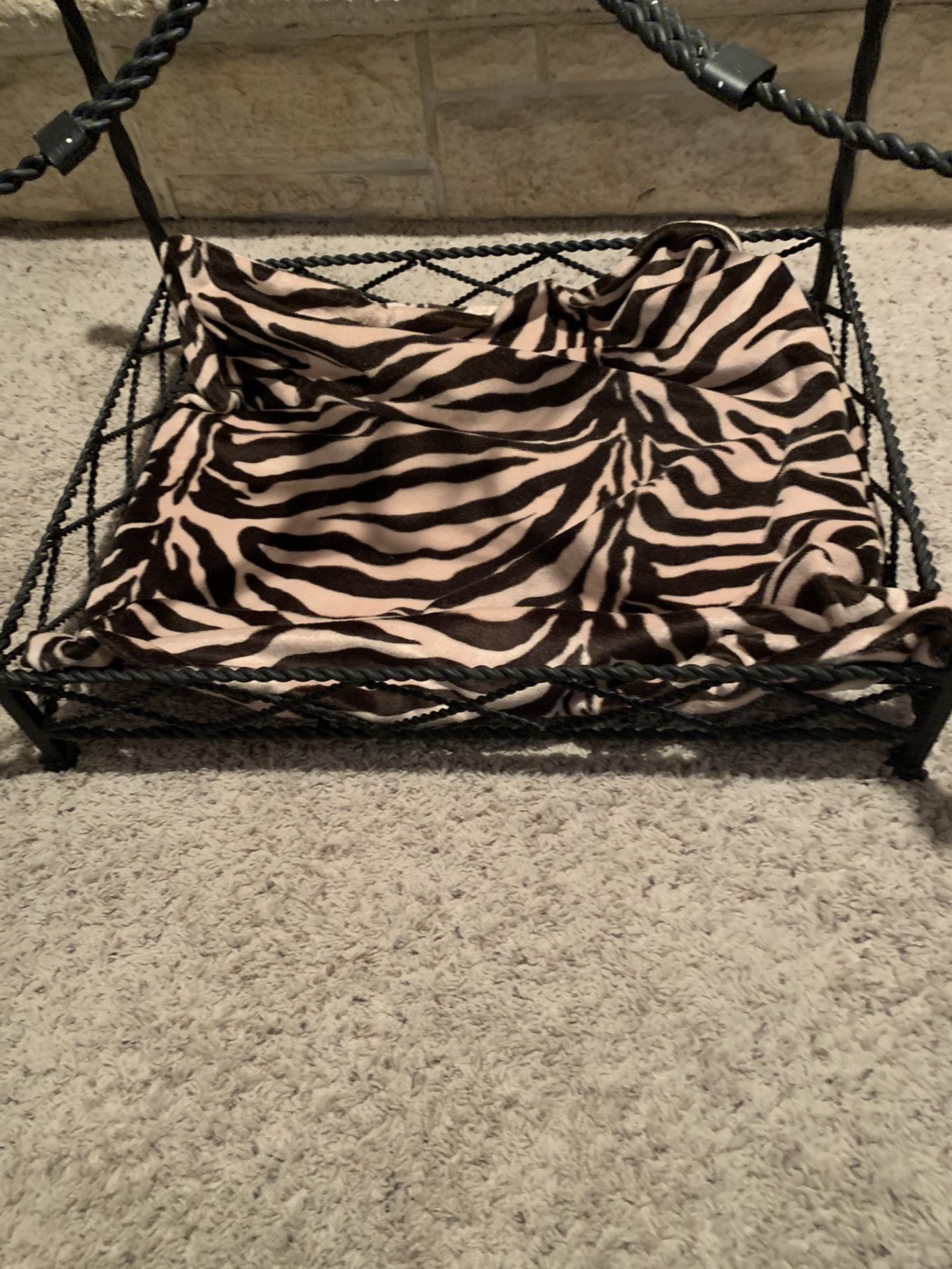 Dog (Pet) Bed- Princess Style