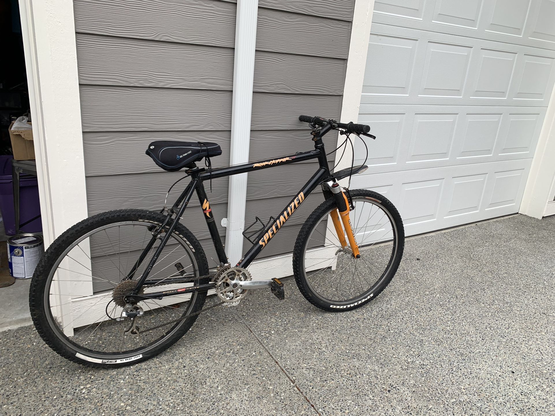 Specialized Rockhopper Mountain bike
