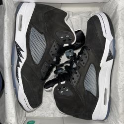 Jordan 5 Retro 