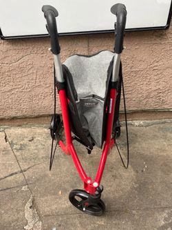 3 Wheels Walker